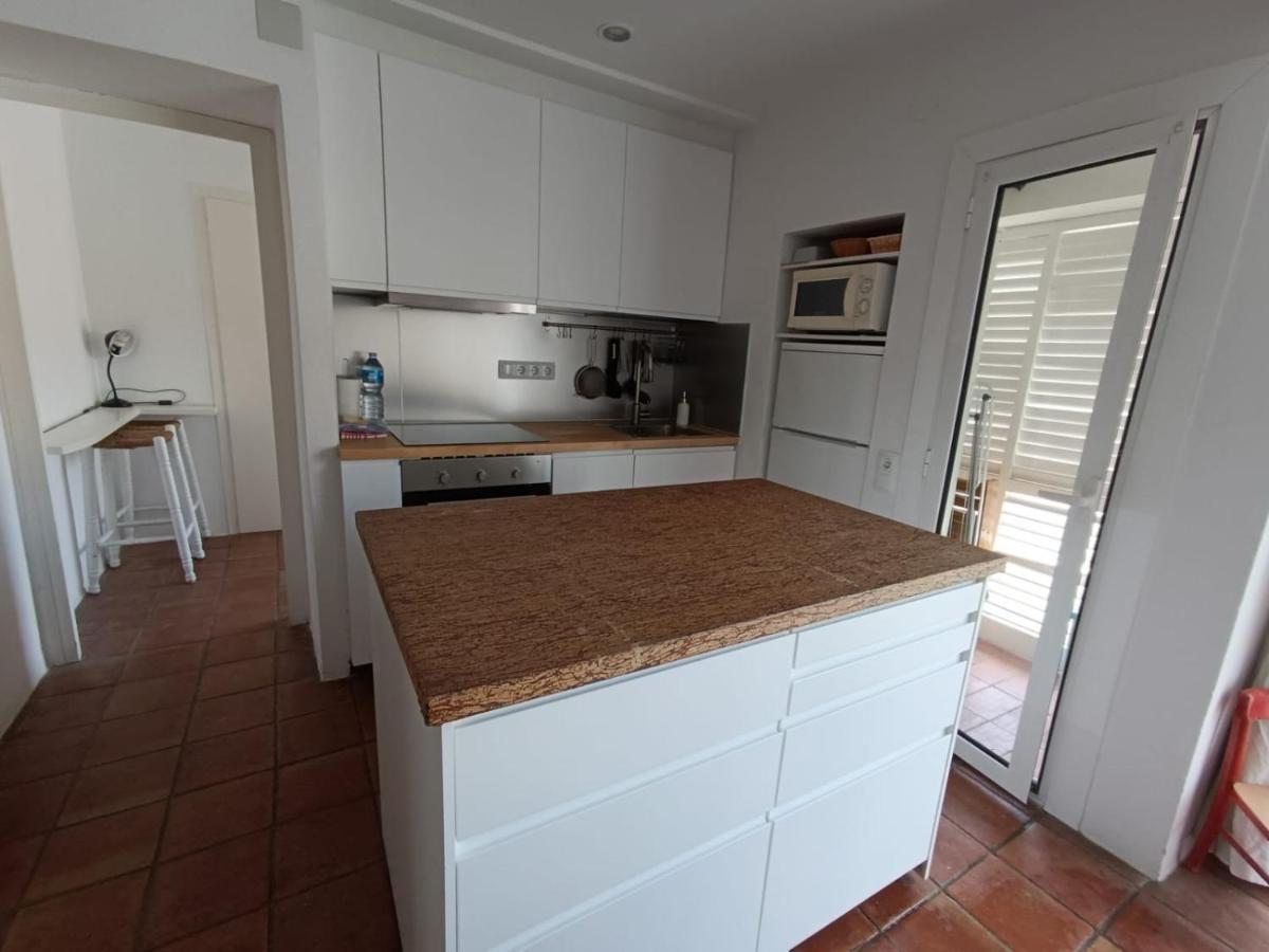 Pintoresco Apartamento En El Corazon De Кадакес Екстериор снимка